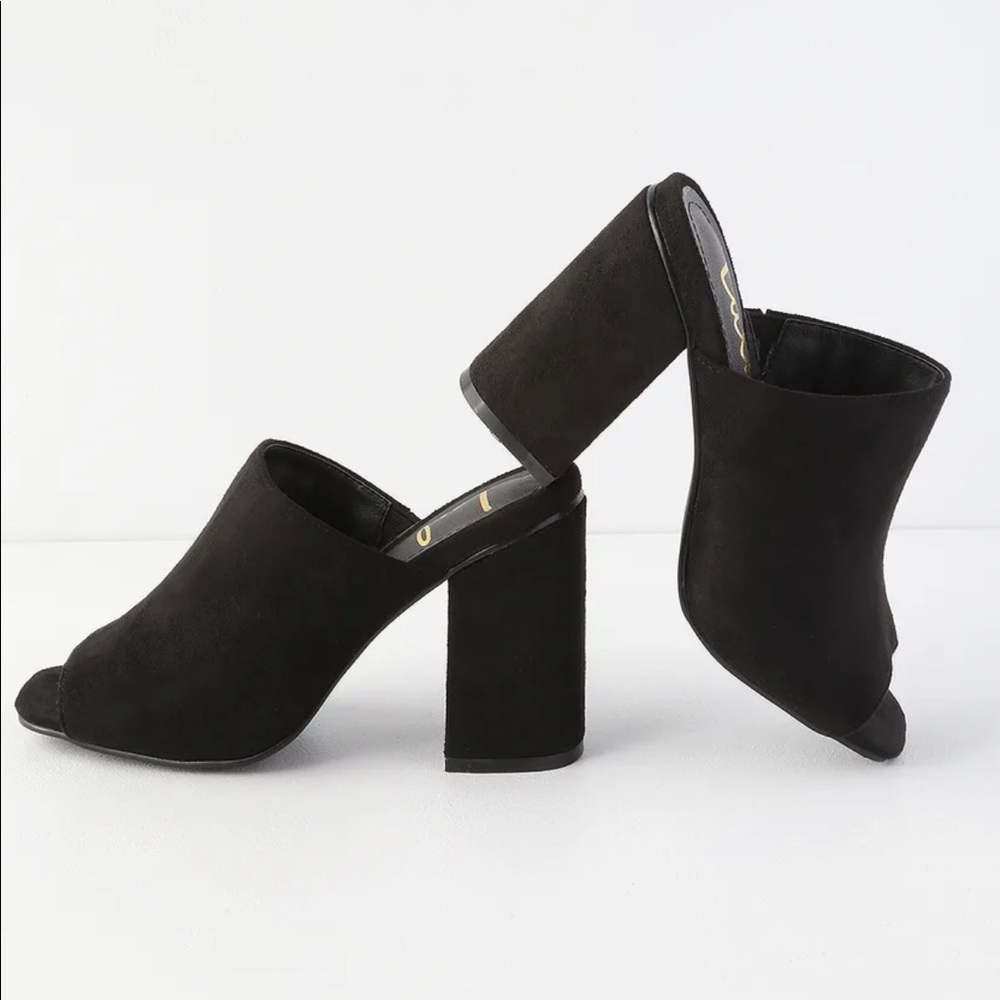 Lulus Raelyn suede peep toe mules